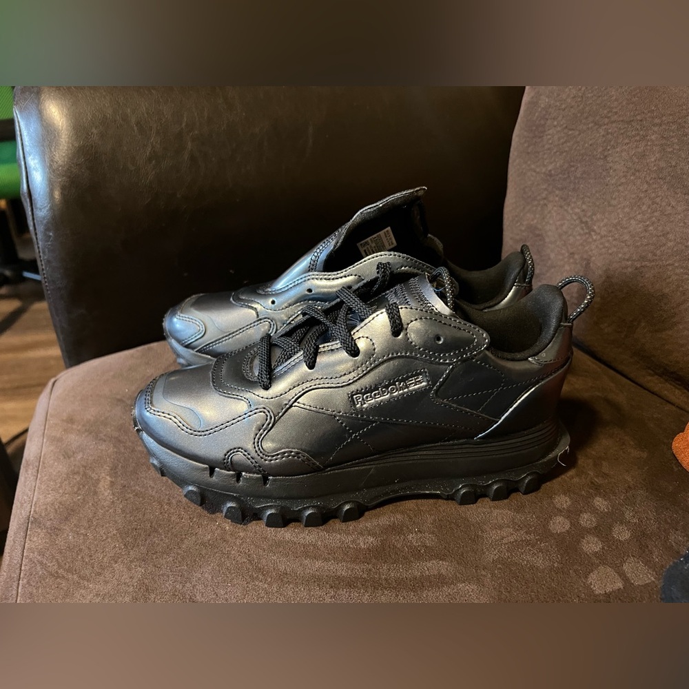 Reebok Classic x Cardi B Leather “Core Black/Dark Silver" women’s 8 - Picture 12 of 14